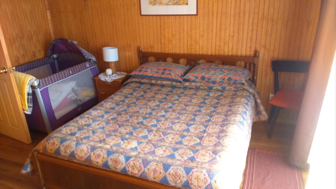 Patagonia Hostal Alojamiento Familiar Пуэрто-Варас Экстерьер фото