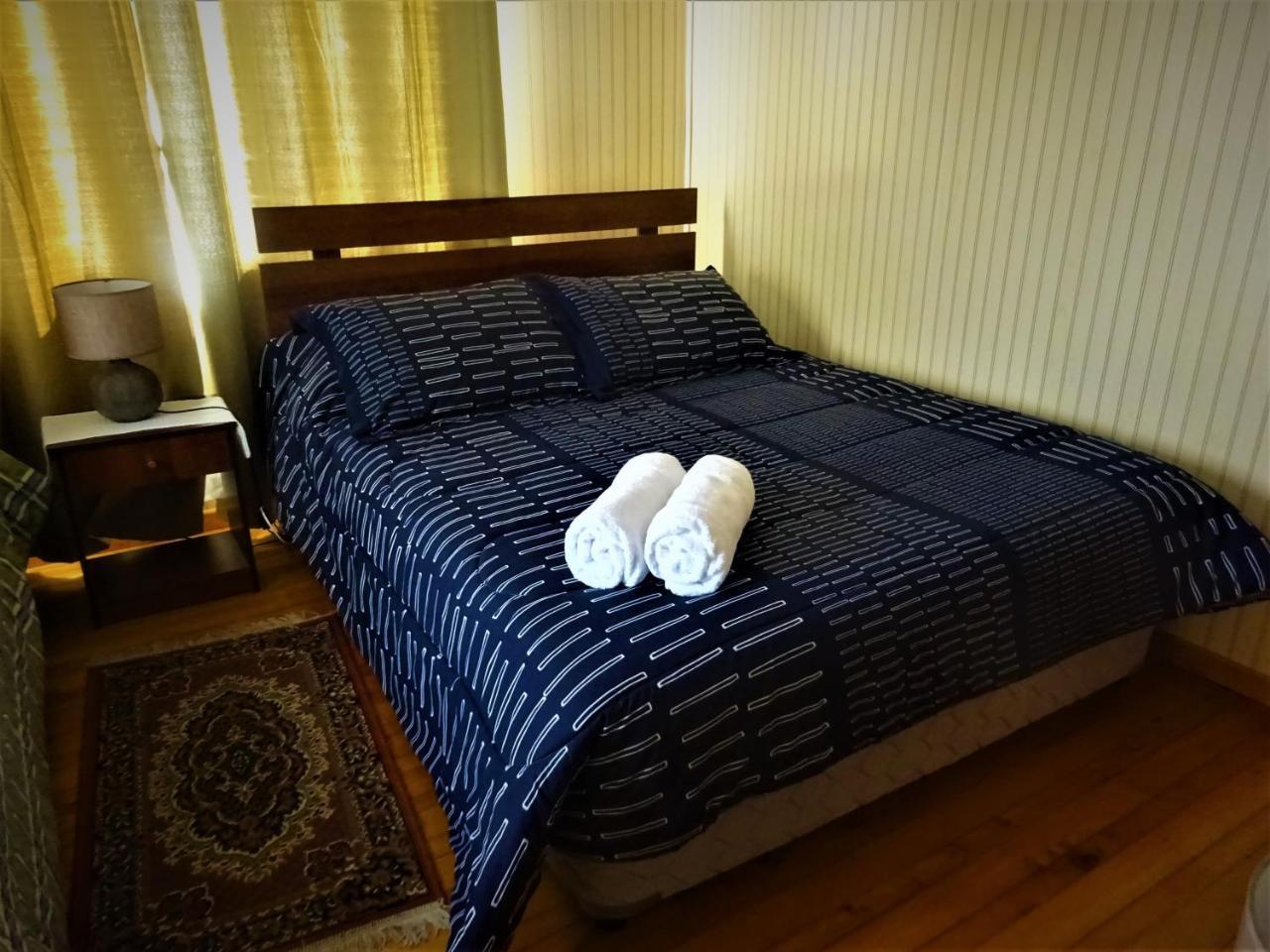 Patagonia Hostal Alojamiento Familiar Пуэрто-Варас Экстерьер фото