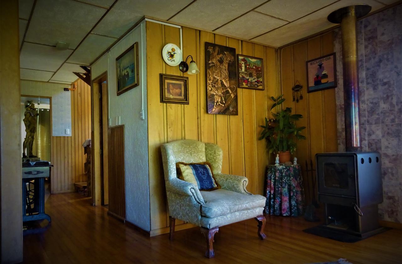 Patagonia Hostal Alojamiento Familiar Пуэрто-Варас Экстерьер фото